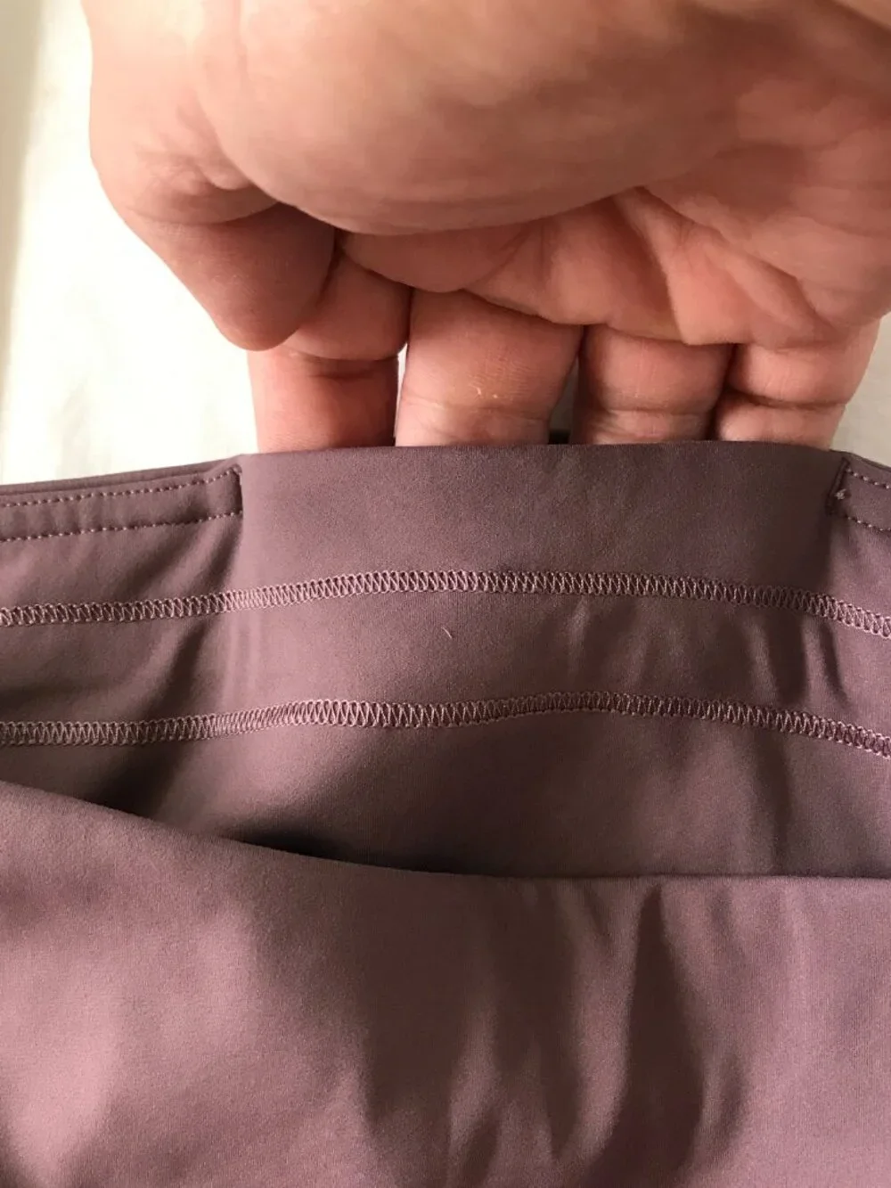 Lululemon City Core Tight Athletic Leggings Women 6 Purple Curved Seams Pocket